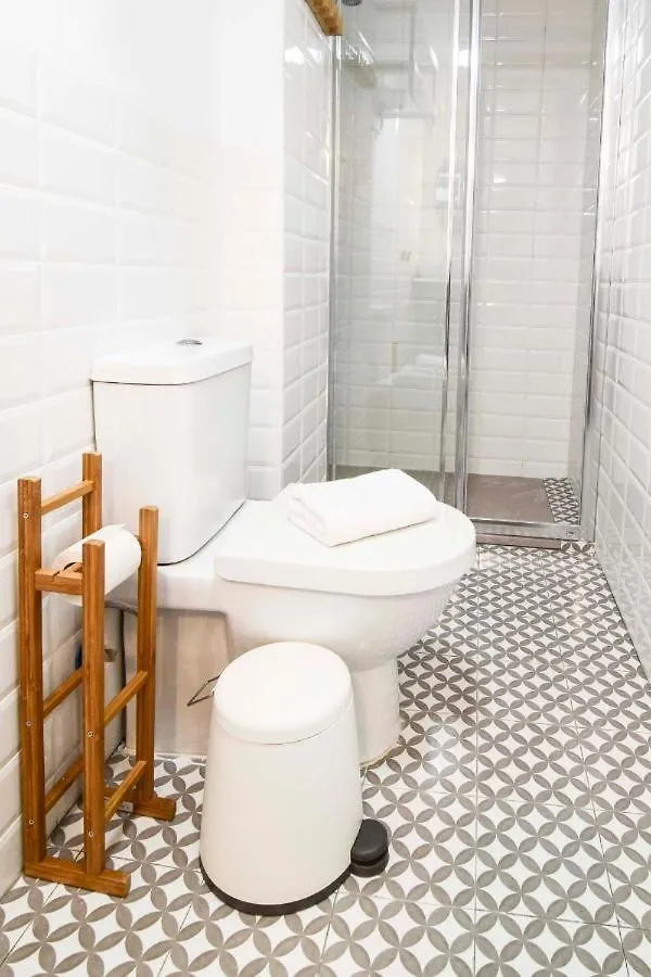 Apartamento Con Terraza En El Centro Historico De Capuchinos Málaga
